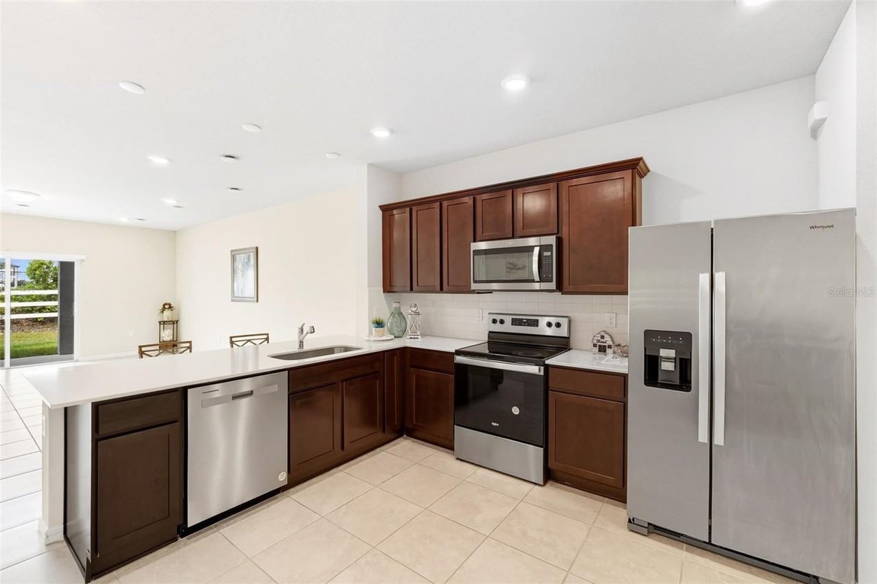 2851 Stunning Ave - Photo 5 of 35