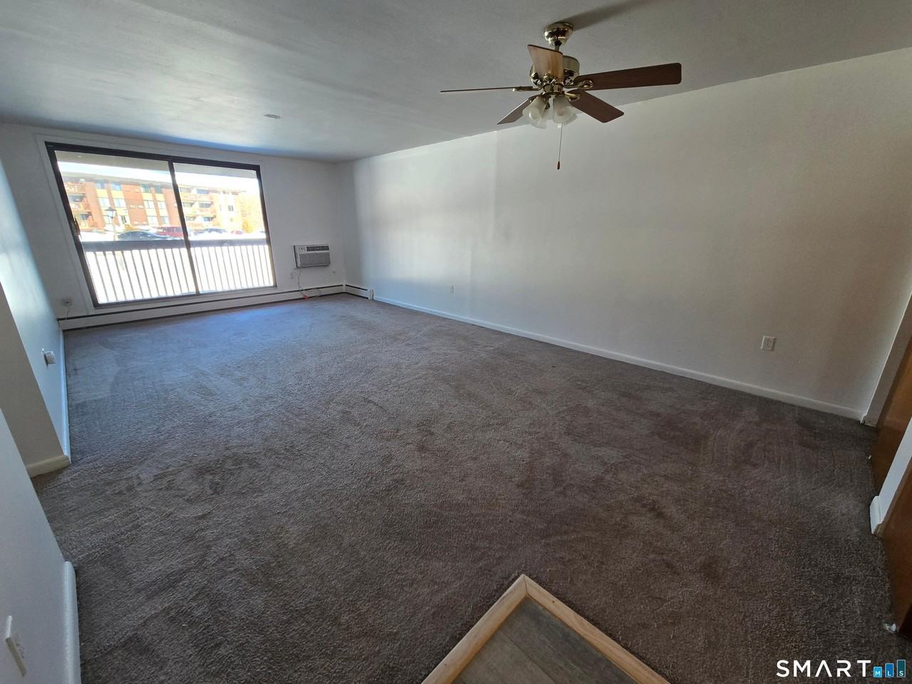 1205 Cromwell Hills Dr - Photo 4 of 15