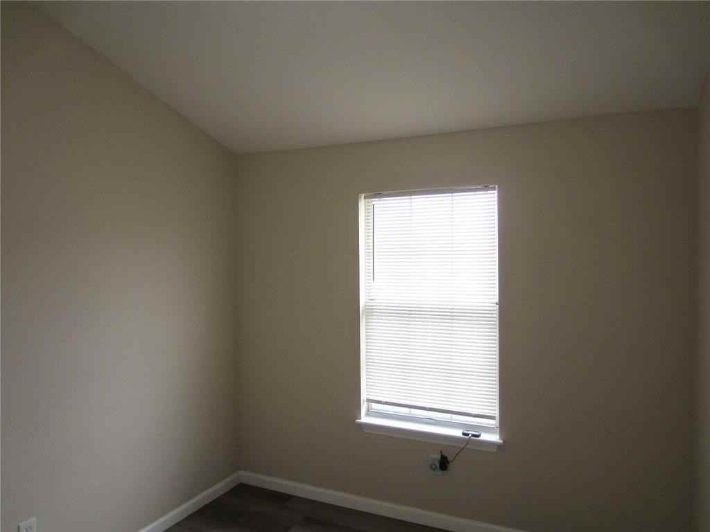 4036 Oak Glenn Dr - Photo 7 of 38