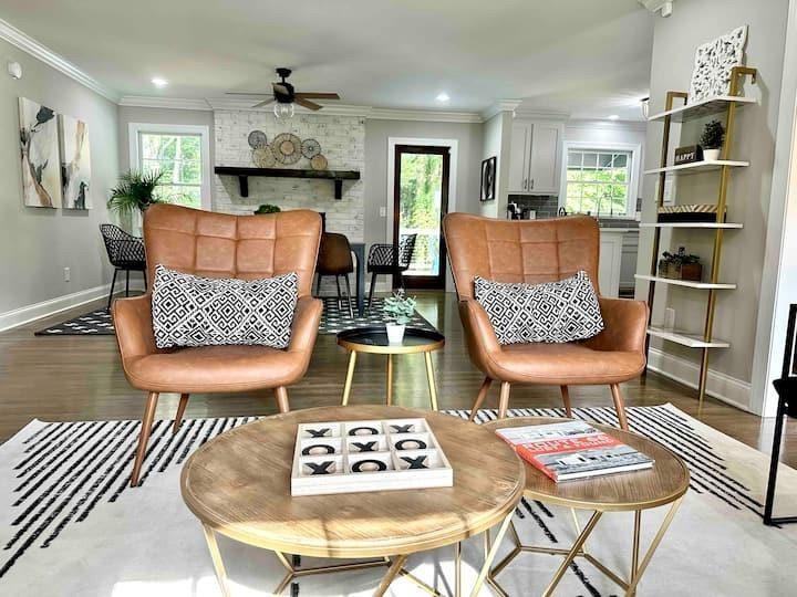 215 Jayne Ellen Way - Photo 3 of 24