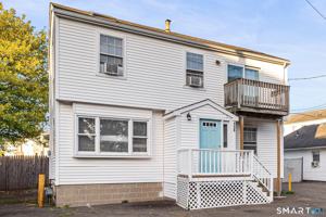 featured image of 116 College Pl