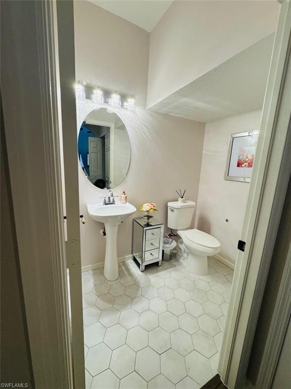 7322 Bristol Cir - Photo 7 of 15
