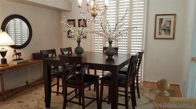 5157 Renaissance Ave ##A - Photo 4 of 8