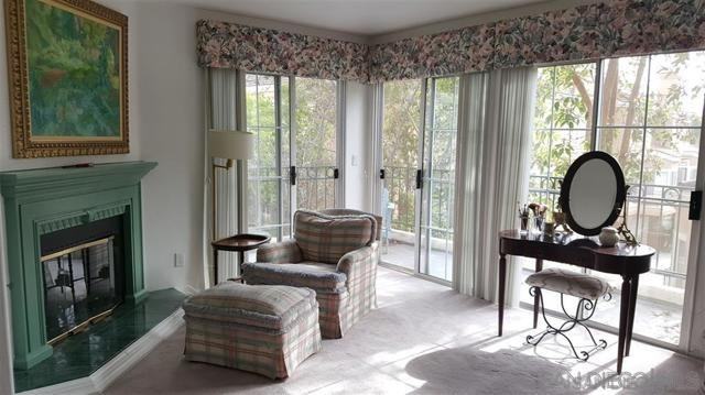 5157 Renaissance Ave ##A - Photo 6 of 8