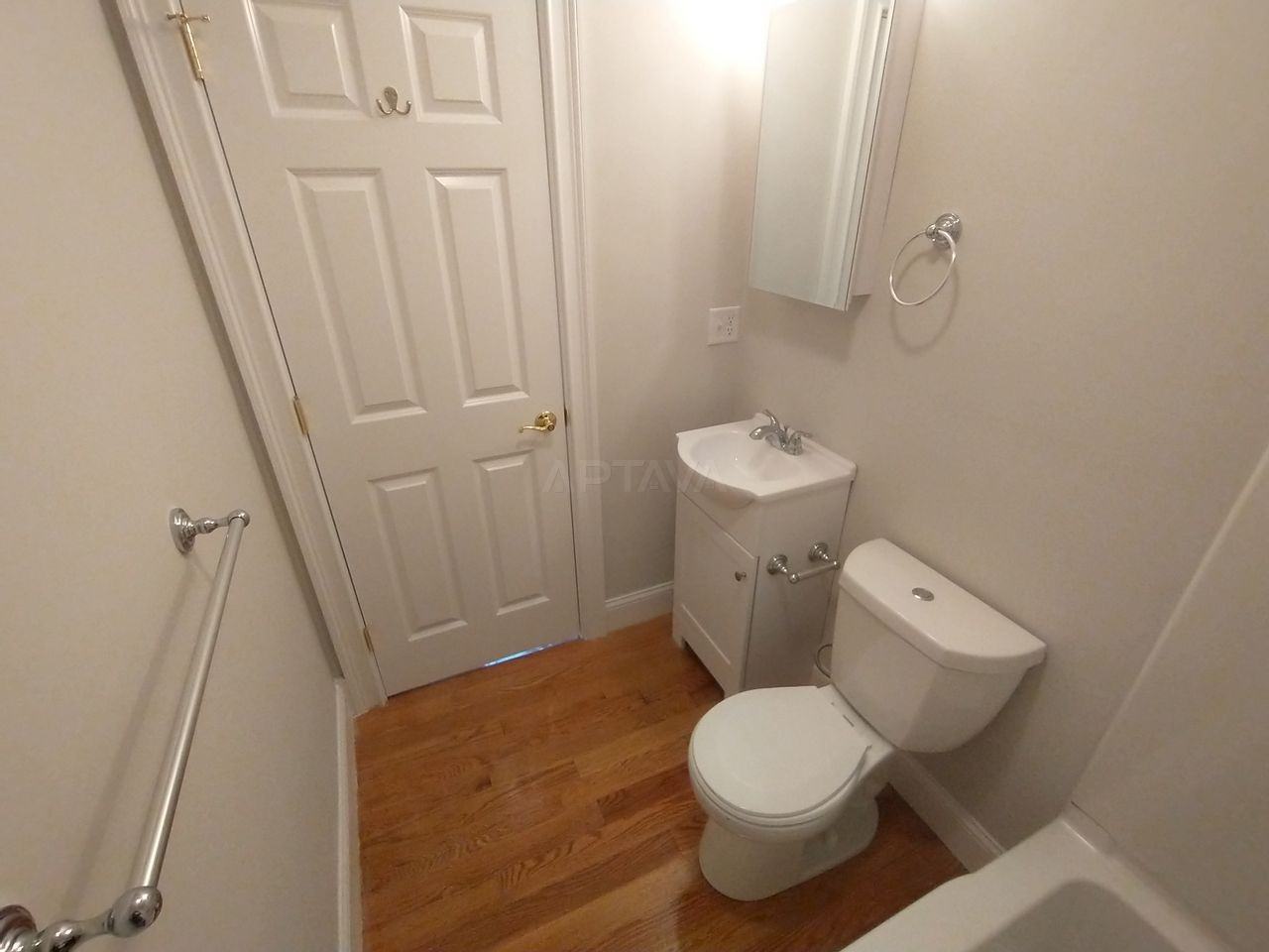 101 Morse St #205 - Photo 4 of 10