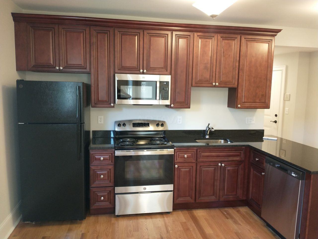 101 Morse St #205 - Photo 6 of 10