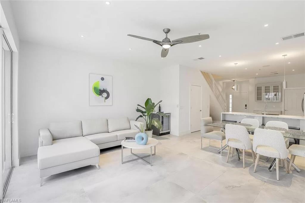 775 Hampton Cir - Photo 7 of 19