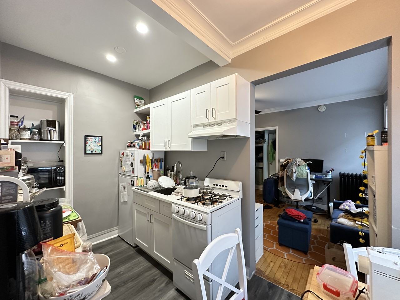 5516 N Kenmore Ave #205 - Photo 3 of 21