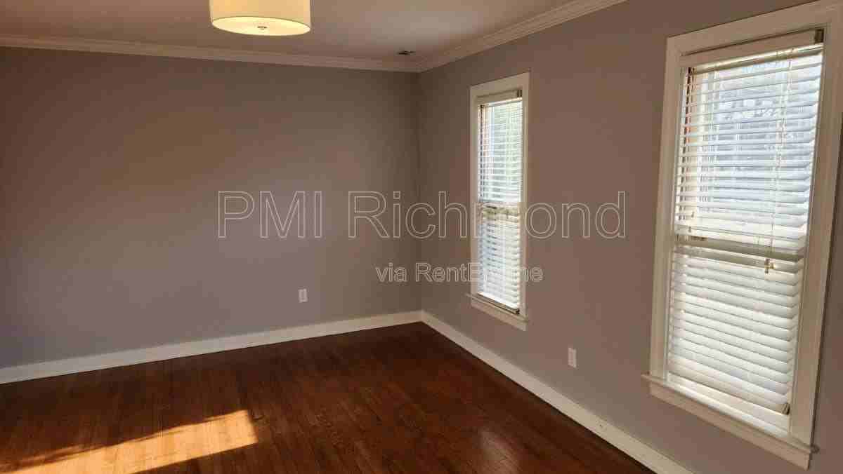 2018 Cambridge Dr - Photo 3 of 10