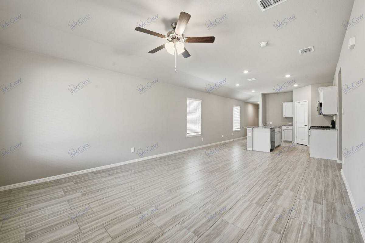139 Mojave Rd - Photo 7 of 10