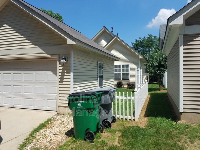 11355 Deer Ridge Ln - Photo 6 of 28