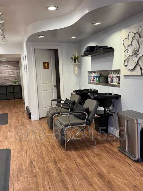 822 Nw 21st Ave - Photo 6 of 9