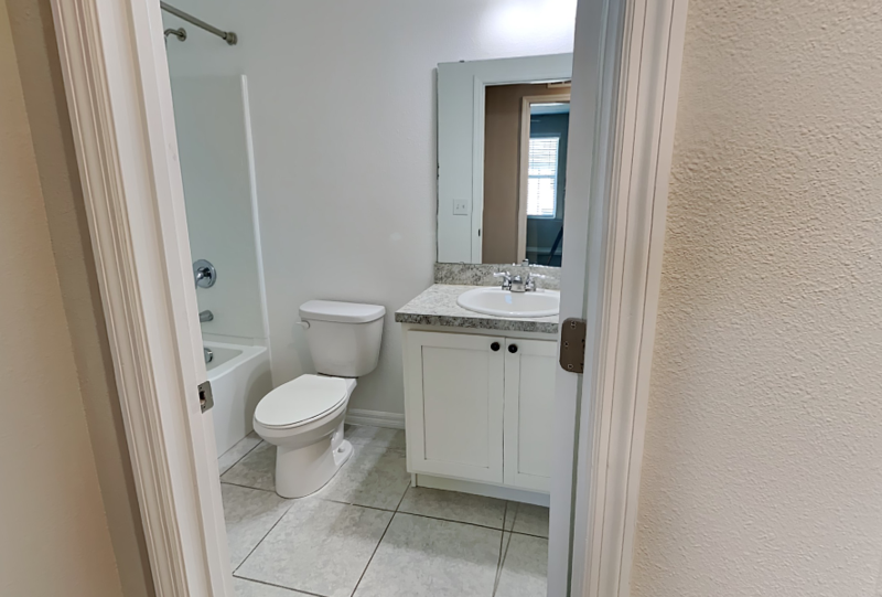 3202 Azolla St - Photo 6 of 17