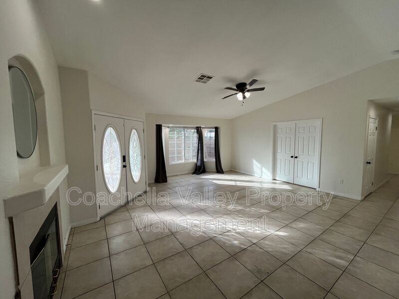 66432 2nd St - Photo 3 of 34