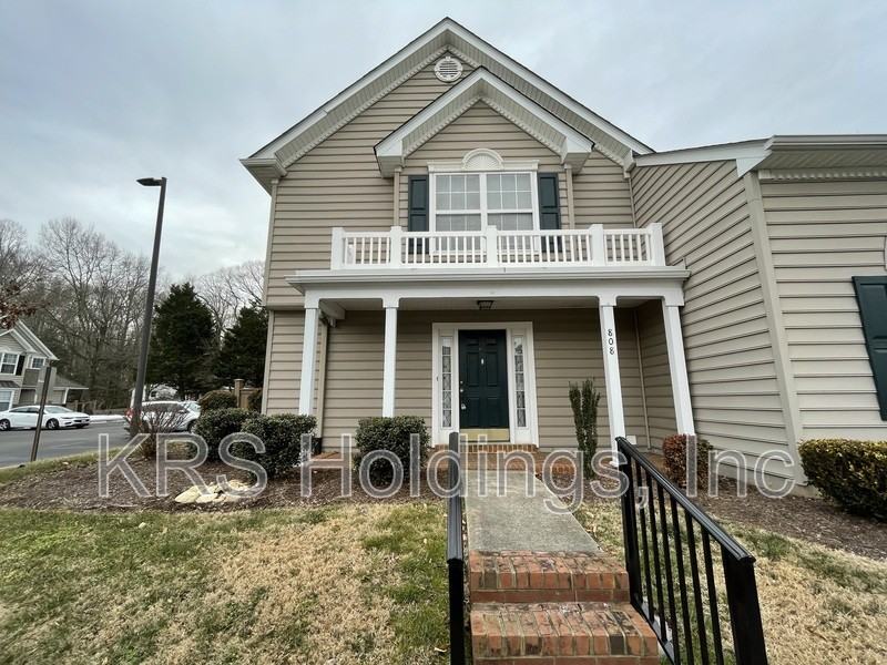 808 Settlement Dr - Photo 4 of 19