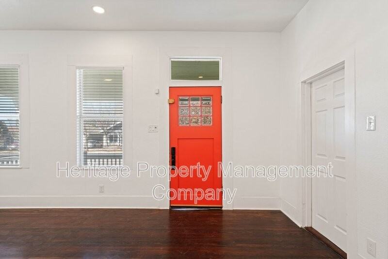 1106 W Summit Ave - Photo 5 of 38