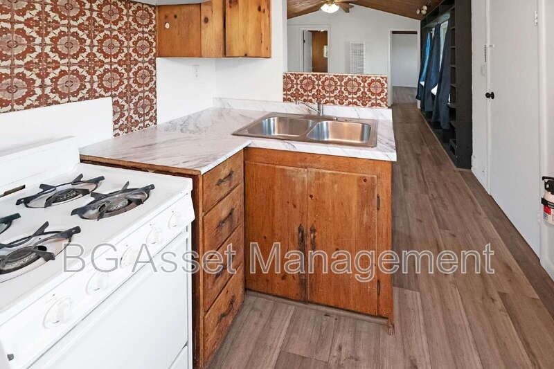 950 Kelvin Ct #ADU - Photo 7 of 23