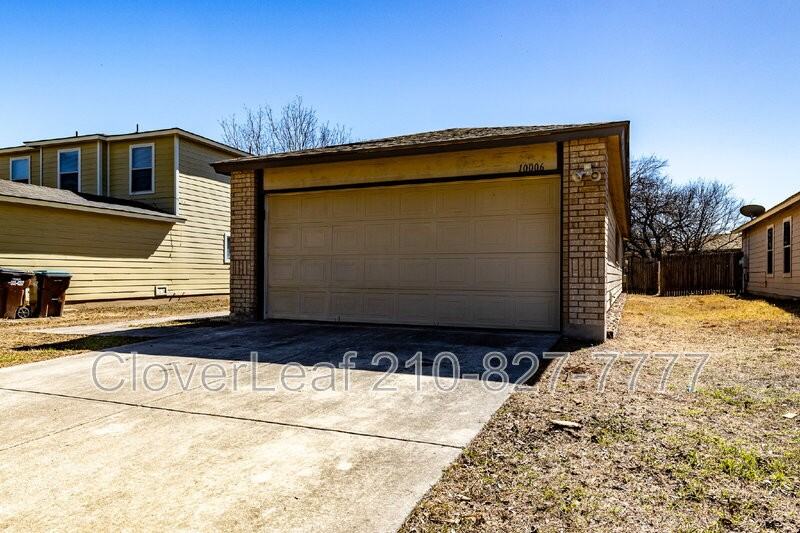 10006 Sungate Park - Photo 3 of 29