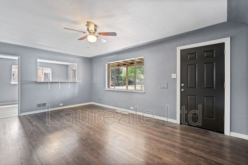 2880 N Harrison St - Photo 5 of 22