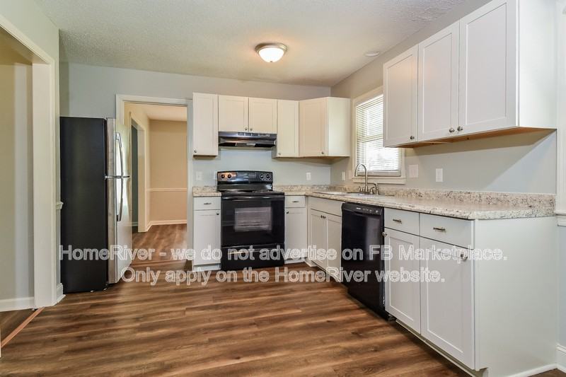 3 Augusta Ct - Photo 6 of 16