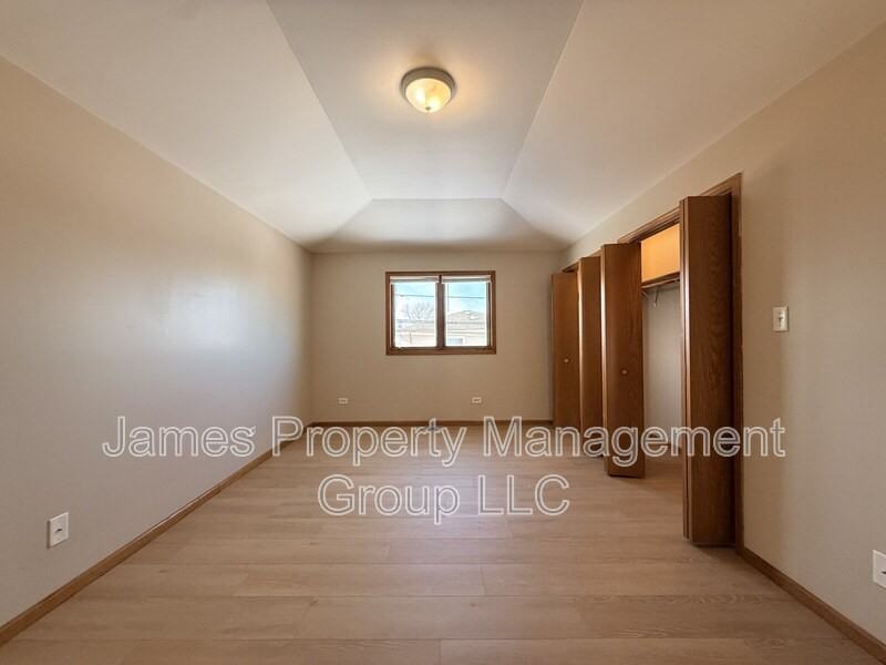 430 Campbell Ave - Photo 5 of 10