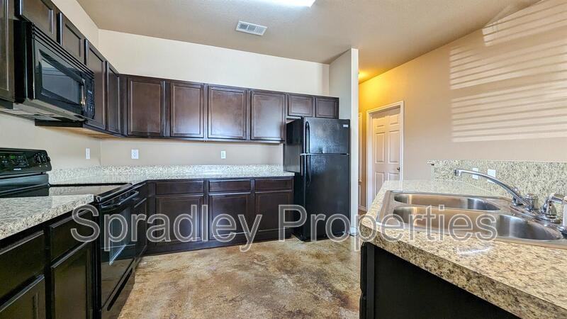 7108B Cameron Park Rd - Photo 5 of 11