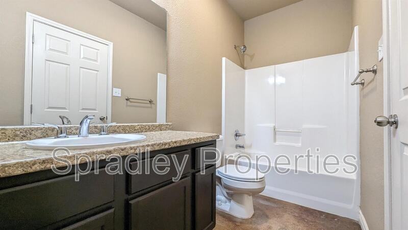 7108B Cameron Park Rd - Photo 7 of 11