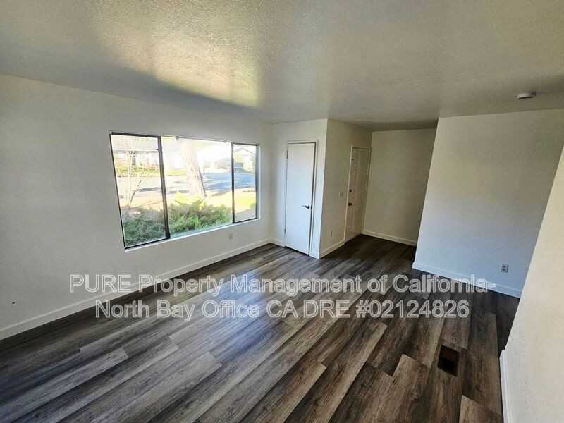 521 Sherry Dr - Photo 2 of 14