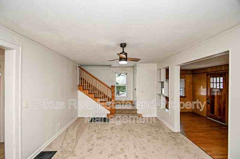 2227 New Milford Rd - Photo 2 of 14