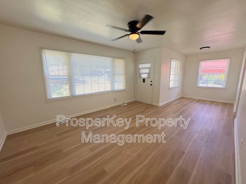 830 Turner Rd - Photo 4 of 19