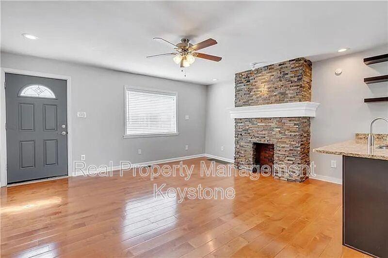 5159 Keystone St - Photo 3 of 21