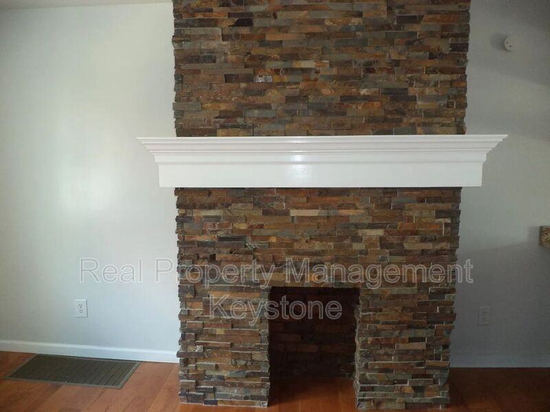 5159 Keystone St - Photo 7 of 21