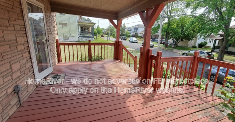 925 Winslow Ave - Photo 2 of 13