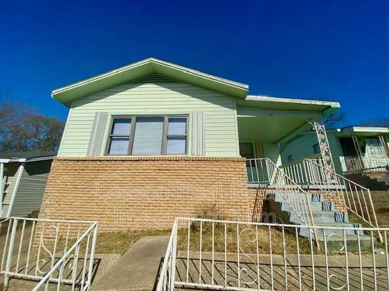 3132 Looney St - Photo 3 of 20