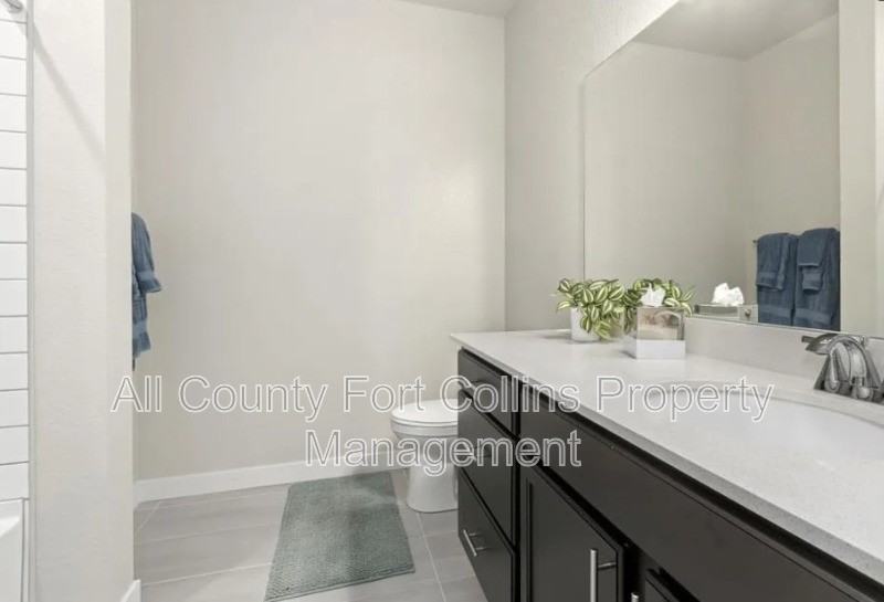 4180 S Park Dr #101 - Photo 5 of 6