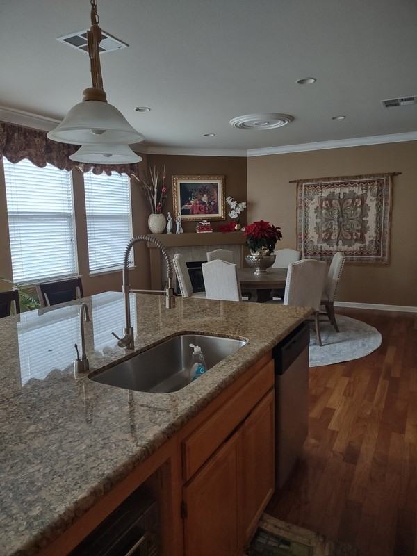 1122 Mitchell Ln - Photo 7 of 30