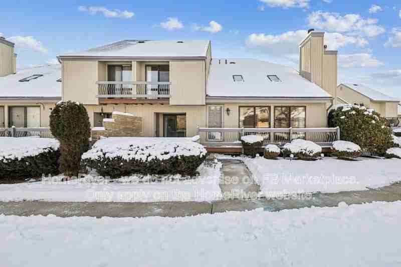 18 Woodhill St - Photo 3 of 27