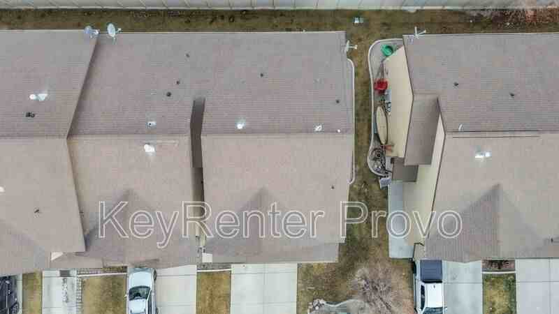 2004 N Churchill Rd - Photo 4 of 18