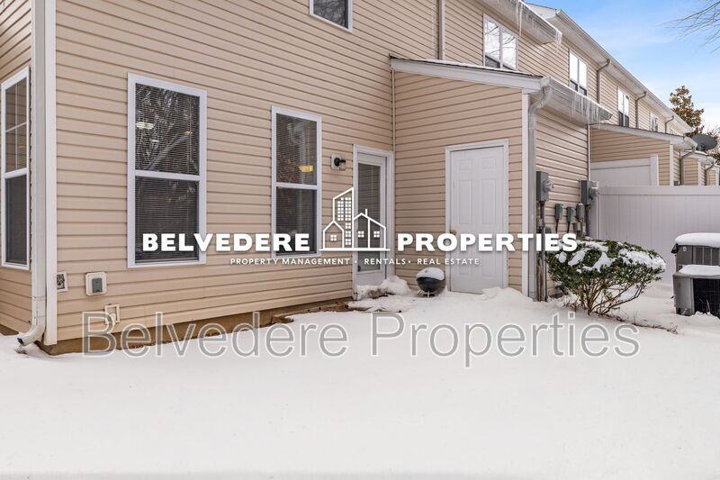 2 Cobble Ln - Photo 3 of 29