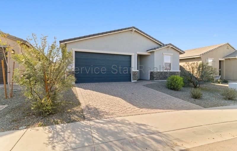 8629 W Warner St - Photo 2 of 20