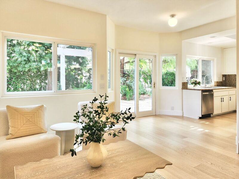 8118 E Peacock Ln - Photo 6 of 36