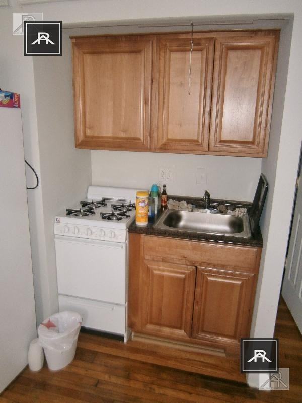 155 Brighton Ave #14 - Photo 2 of 8