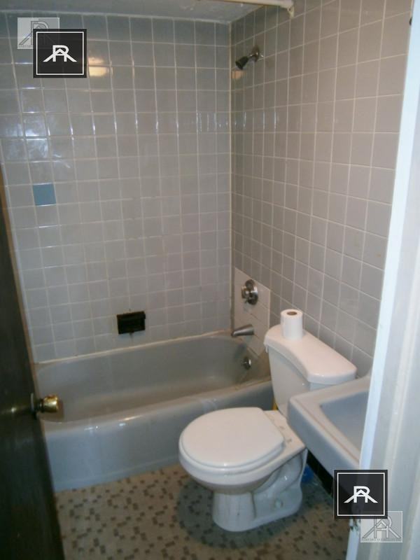 155 Brighton Ave #14 - Photo 4 of 8