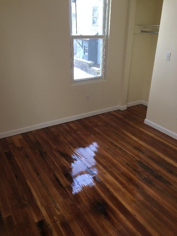 Smythe St #2 - Photo 6 of 14