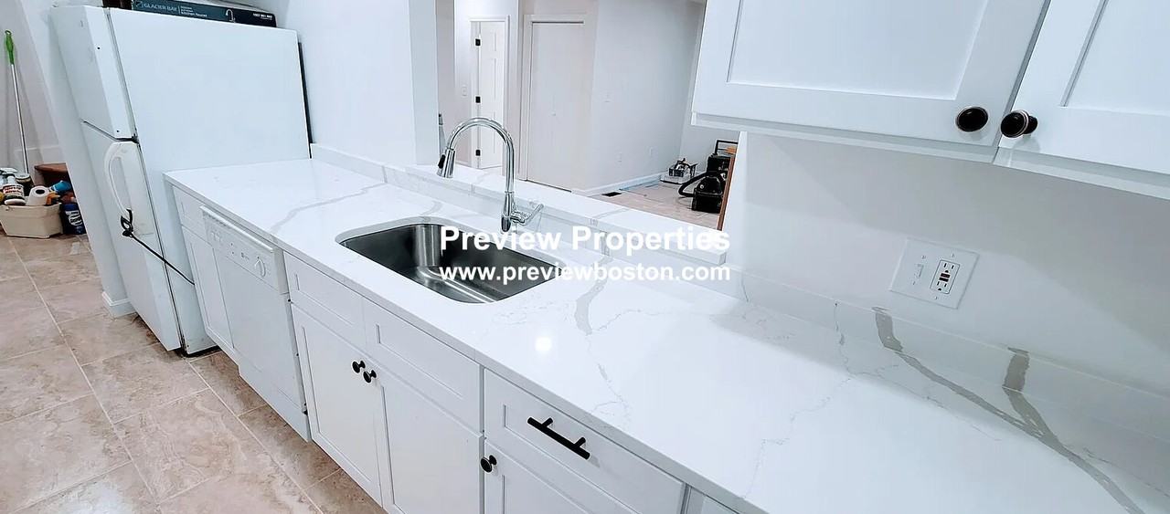 Etna St #P - Photo 6 of 17