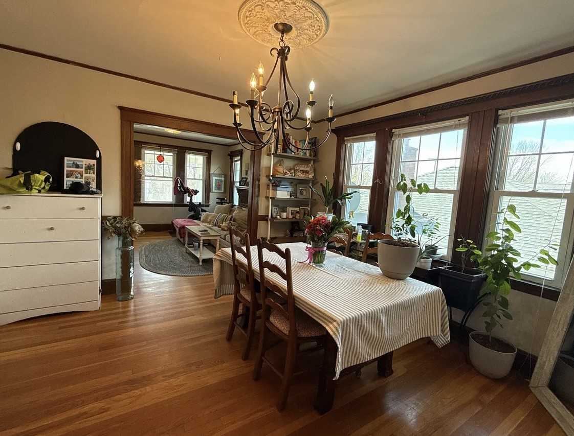 160 Vassall St #2 - Photo 4 of 22