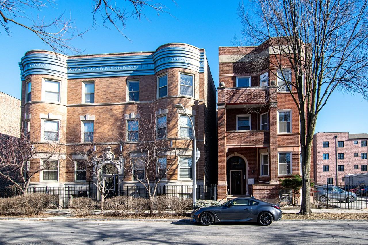 4949 S Forrestville Ave #2 - Photo 3 of 21