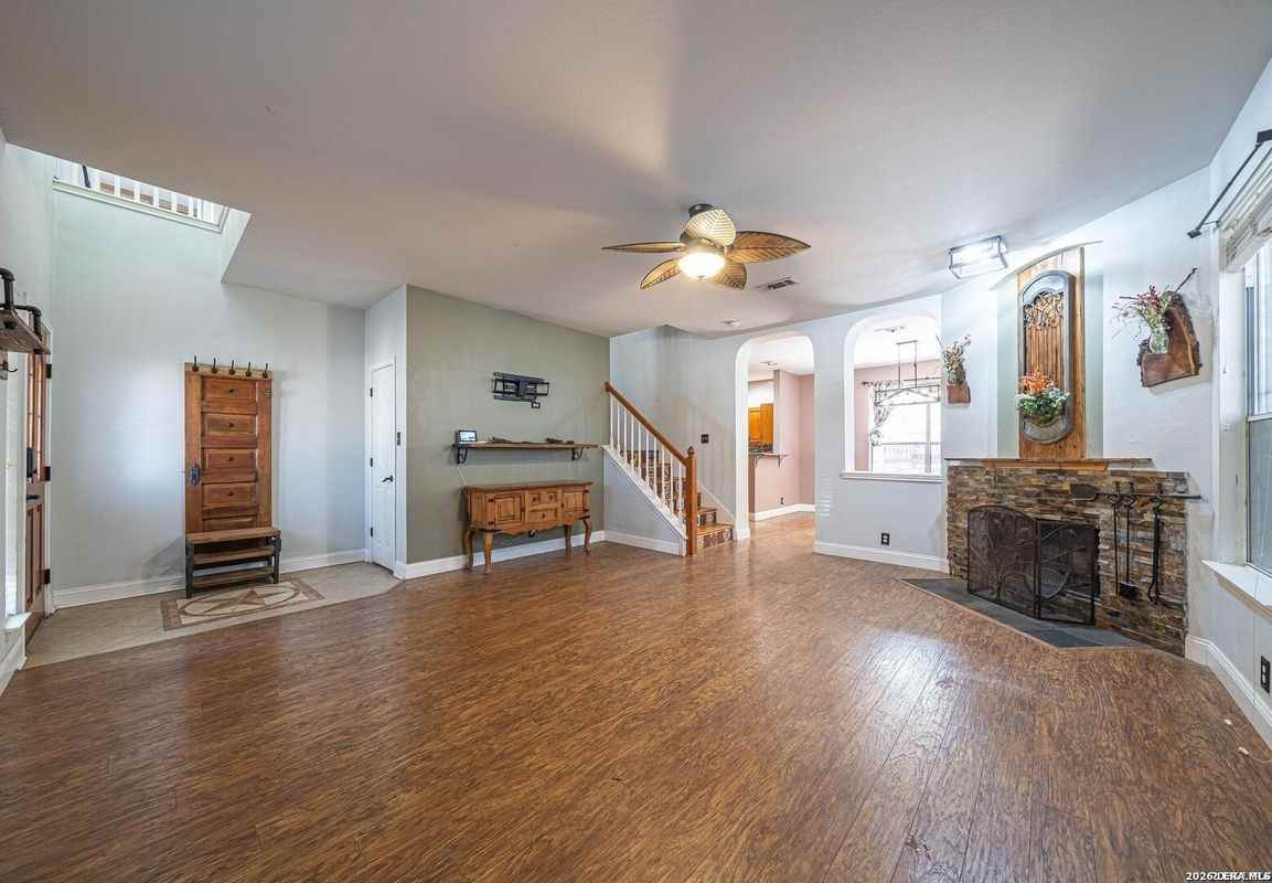 3625 Sumter Glade - Photo 2 of 26