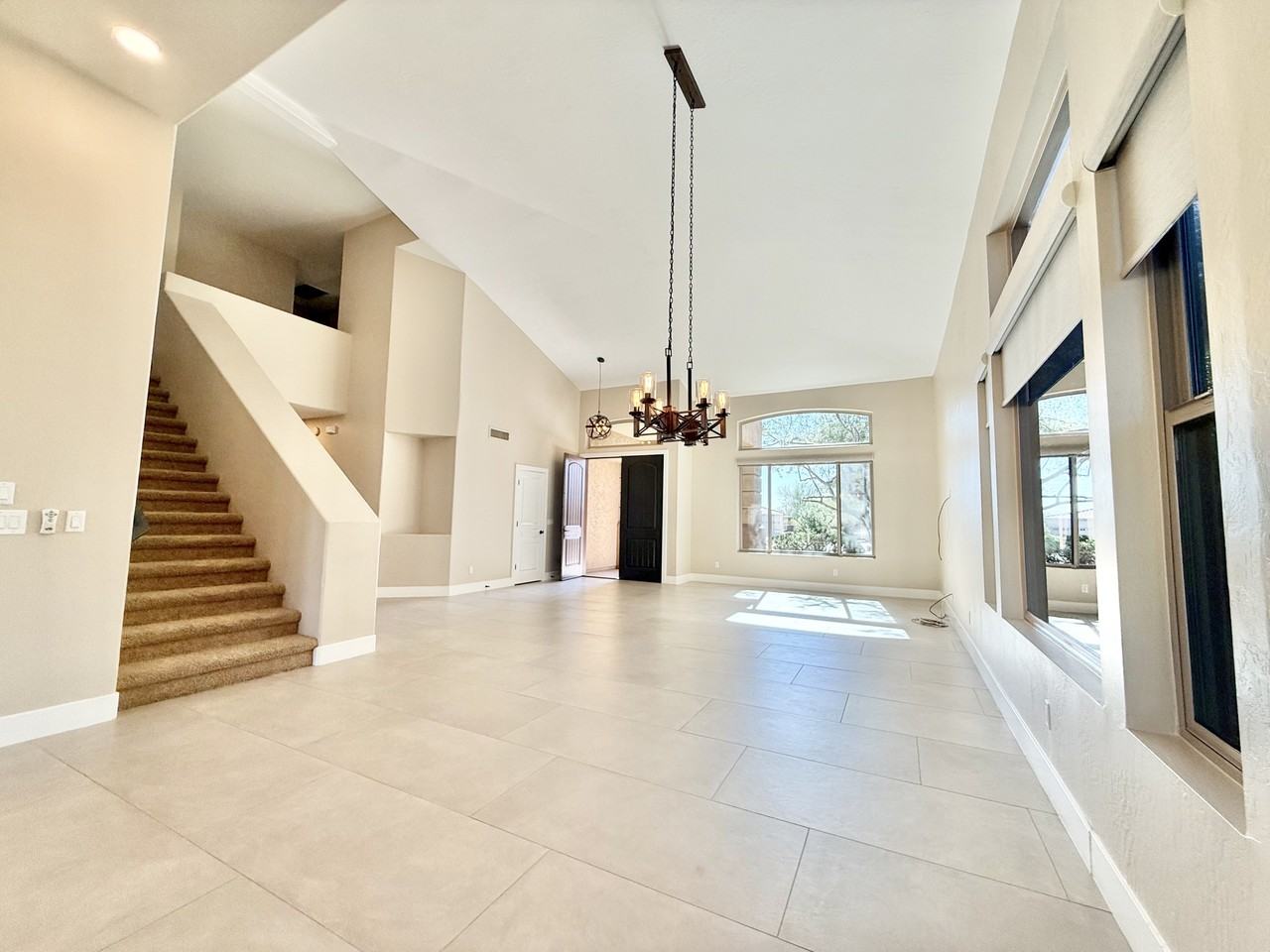 4910 E Cordia Way - Photo 7 of 32