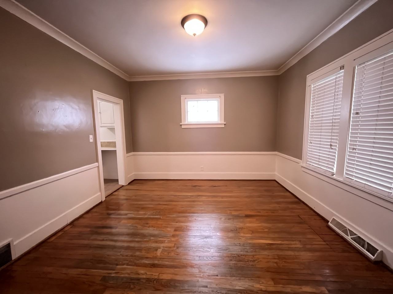 80 Crescent Ave - Photo 7 of 17